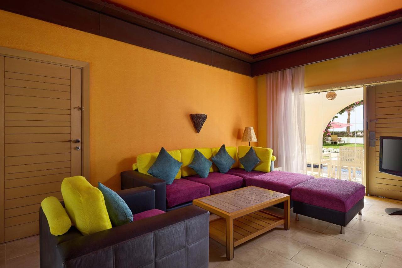 Retac Qunay Dahab Resort & Spa Luaran gambar A living room