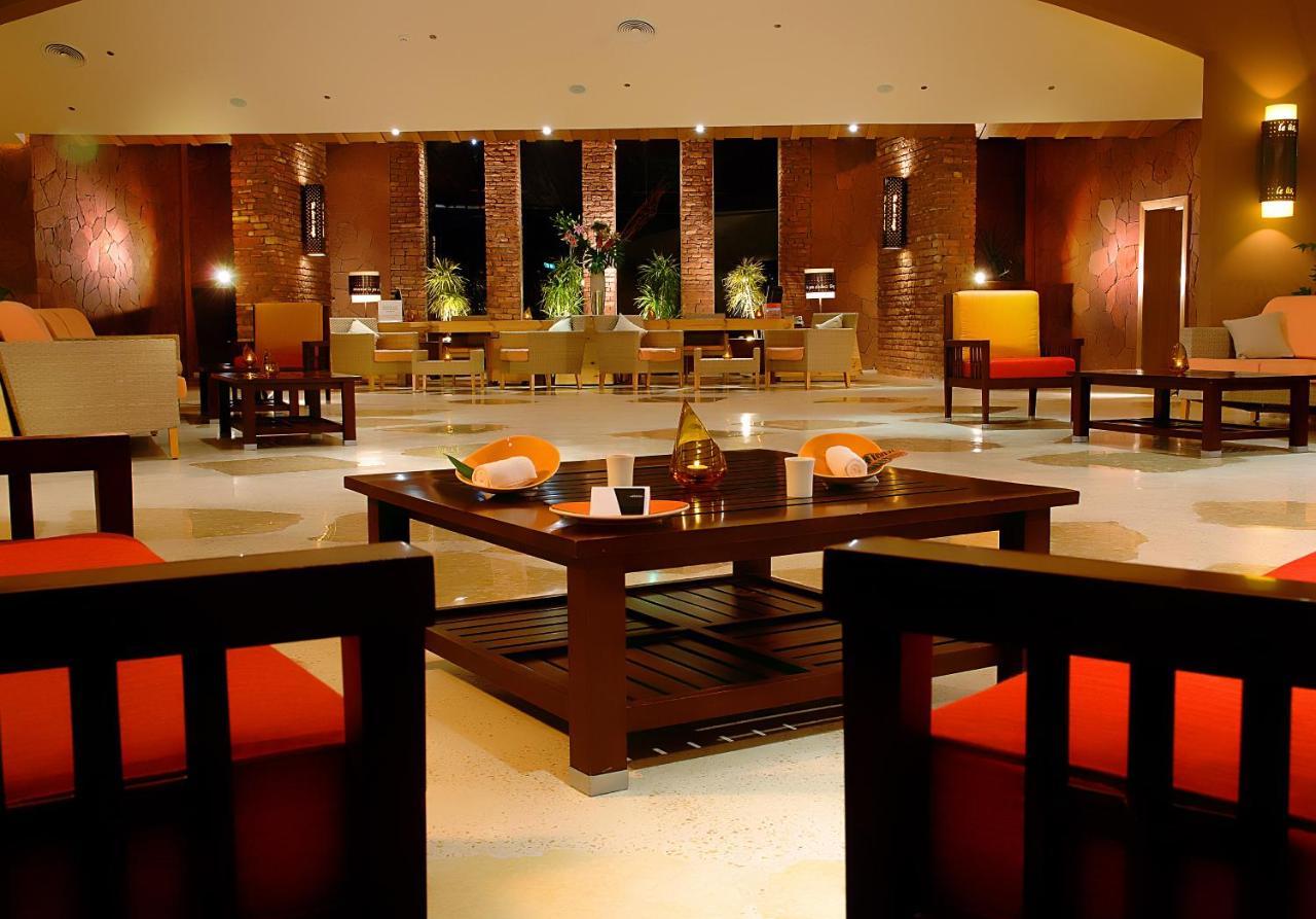 Retac Qunay Dahab Resort & Spa Luaran gambar The lobby of the hotel