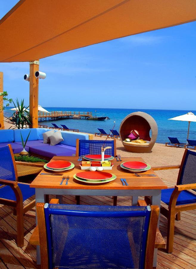 Retac Qunay Dahab Resort & Spa Luaran gambar Beach bar in Hurghada